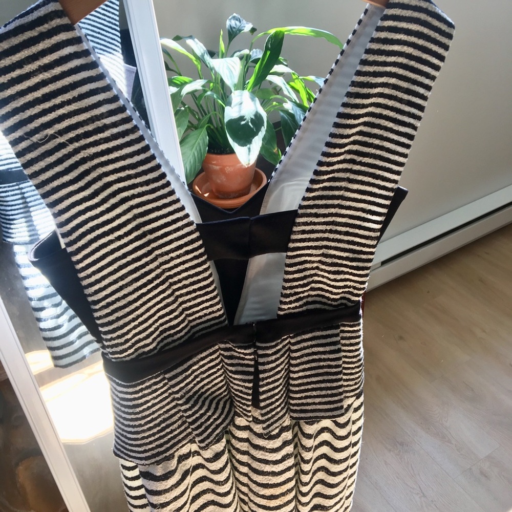 BCBG Cocktail Dress Size 4